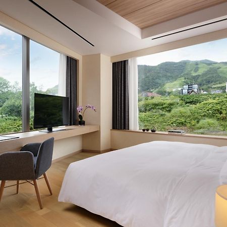 Setsu Niseko Hotel Kutchan Ngoại thất bức ảnh